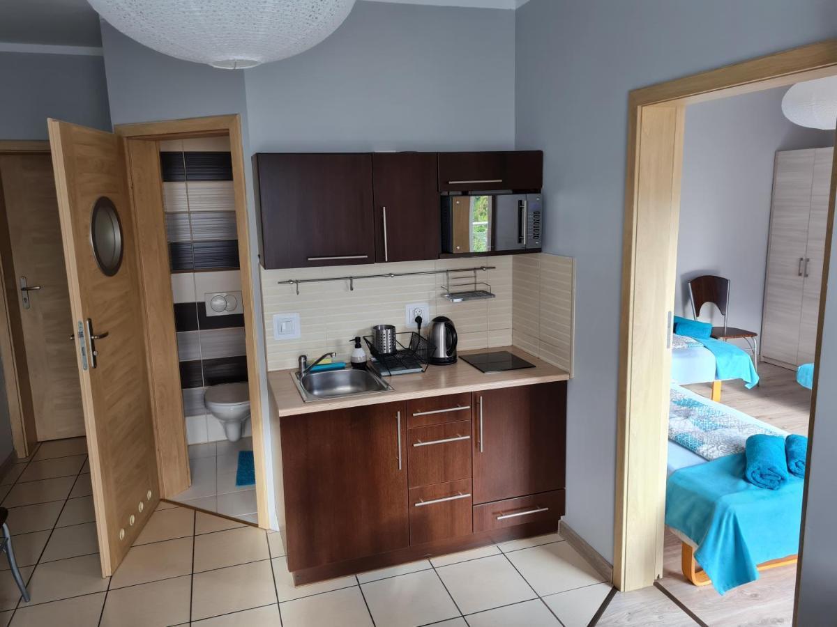 Bela - Pokoje Z Aneksami I Apartamenty Колобжег Екстер'єр фото