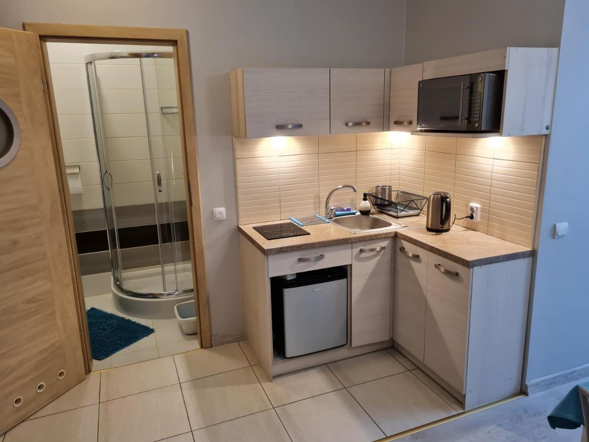 Bela - Pokoje Z Aneksami I Apartamenty Колобжег Екстер'єр фото