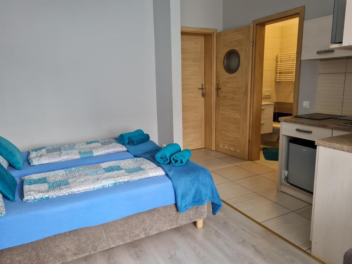 Bela - Pokoje Z Aneksami I Apartamenty Колобжег Екстер'єр фото