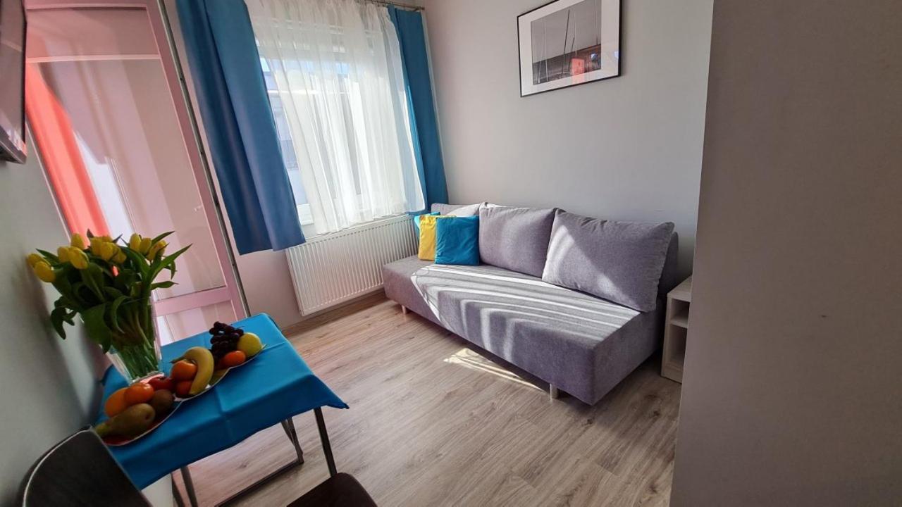 Bela - Pokoje Z Aneksami I Apartamenty Колобжег Екстер'єр фото
